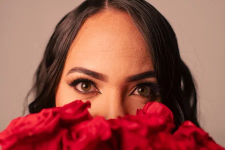 debora_scoot beautifull eyes Pic 3