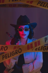 Zdjęcia MaddyGray_ THE PERFECT CRIME DISGUISED AS A WOMAN:  3