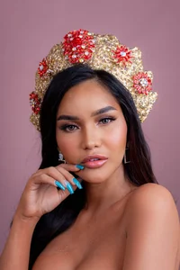 BunnyBloomXXXのTHE REAL QUEEN HAS ARRIVEDの 4枚の写真