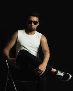 Edward_maxPublic图片 2