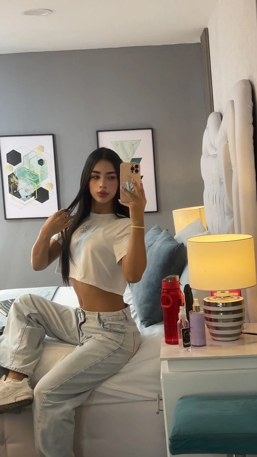 Трендове зображення  2442 CaitlynMiller