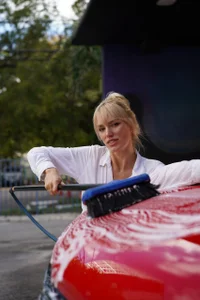 Your truck needs some washing babe?
