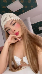 LYEN_RAE Cute Lyen🫦🍒 Pic 2
