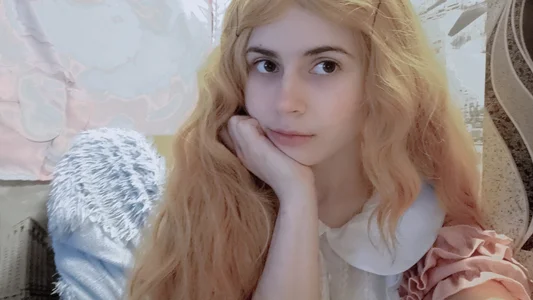 Janet_Vibes Velvet Desire Pic