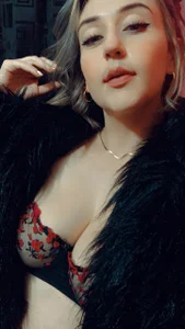 angellyhorny: sexy ( 5 фото)