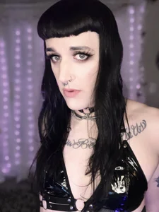 Zoe_and_Coco Public Immagine  9