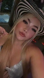 Celeste__sweetx ready for a great night Pic