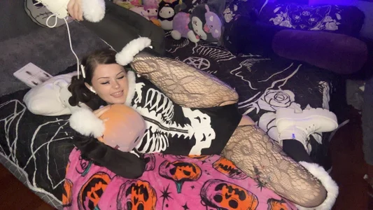 BlaizeyBBy Halloween Slut Cosplay🦴🖤 Pic 7