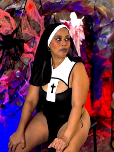 evvaa_moon69 halloween is here Pic 6