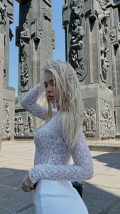 LinaRivse Public Immagine  5