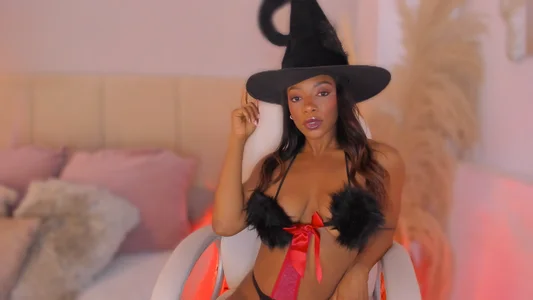 aprilebony_ 🎃slutty and horny witch🐈‍⬛ зображення 5