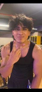 Public od Lee_Fuk  3 snímek