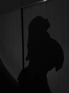 AtheneaRossiのShadowsの 5枚の写真