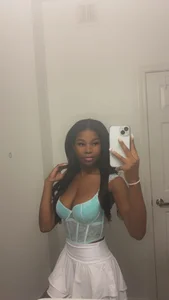 LondonxLynn: Public ( фото)