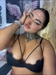 Lairahearvy 🥵 Be honest, babe… have you been thinking about me? 😘 Immagine  3