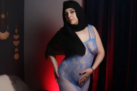 KarinaNoir Arab touch Pic 8