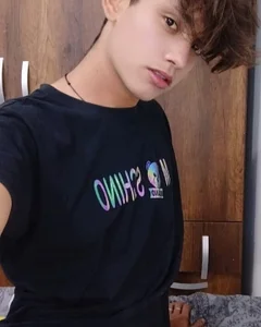 andyboy-: Public ( 2 фото)