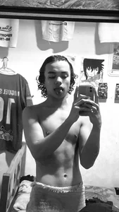 Public de Steinnn_xxx  2 Imagens