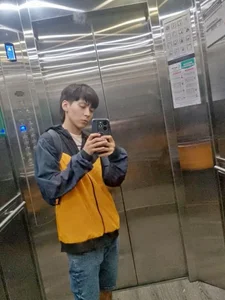 Micropenisbig Public Pic 3