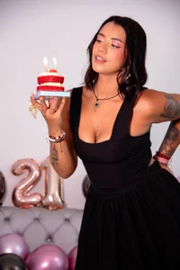 regina_noctixx On my birthday! Εικόνα 7