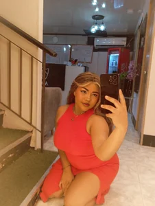 cherry_chelToo cute to ignore, too hot to forget 🫦 Bild 5