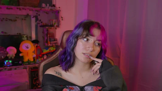 _zephyr_ Sometimes I just really love how I look, do you? 🤔🤠 Pic 6