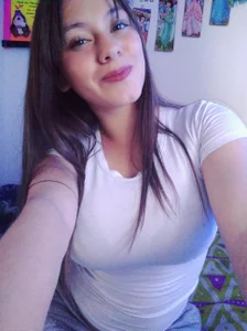 Emily_Boobs0 Public slika 5