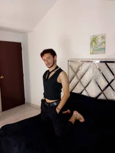 Public od Curlystartt  3 snímek