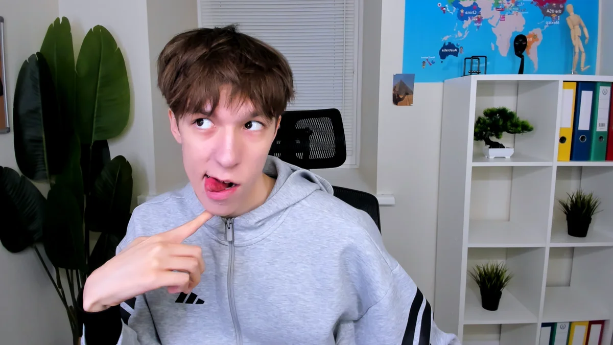 MarkBranston immagine di tendenza 6508