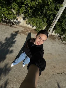 TwoKissedFire Mira Poză 7