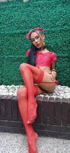 Scarlett_Hot5 Red Kisses Foto 3