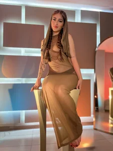 MaiaCollins Golden Wind Pic 2