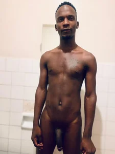 RAWFREAKYVERSE: Public ( 2 фото)