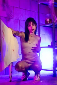 Kind_Scarlett Halloween Mystery and Magic Pic 8