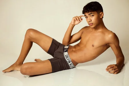 AlanCutee New Model! 사진 4