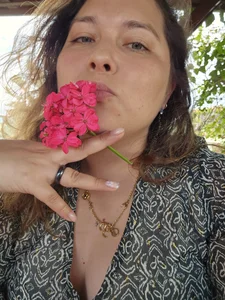 May_Carlier Public Pic 3