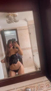 andrea_milla sexy Pic 7