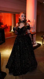 MelissaMelrey ♟️🐈‍⬛🕯️ Pic 4