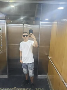Garycumxxx Public Pic 9