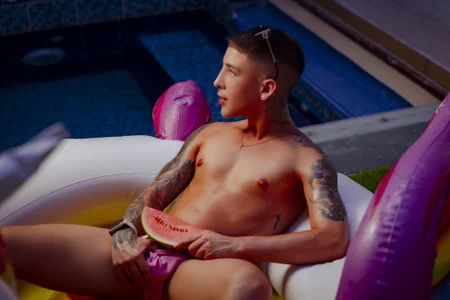 PapiLuccaTOO HOT TO HANDLE Bild 7