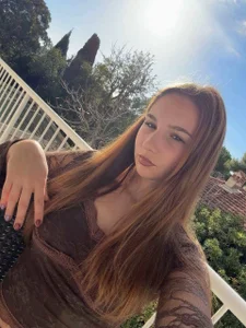 queenofbambiesのPublicの 4枚の写真