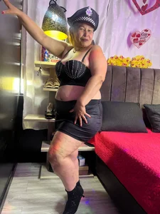 girl_amada: sexy mature ( 3 фото)