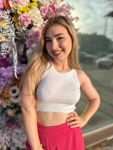 Flowers and me❤️‍🔥 od sugarskitty  2 snímek