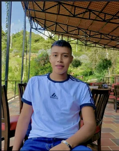 Austin_Bitch Public  9টি ছবি