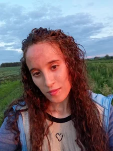 ElyseLegget Public  5. fénykép