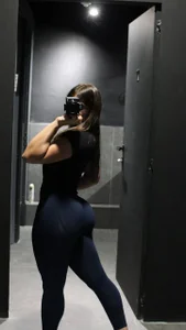 LavonAsebedoのPublicの枚の写真