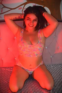 AnneMagic Public Pic 8