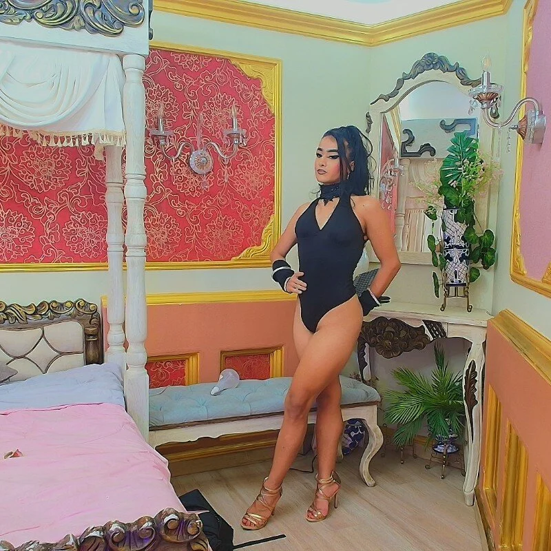 Sienna_Dark Trending Plaatje 253