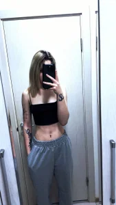 DejaBruhn Public Foto 5