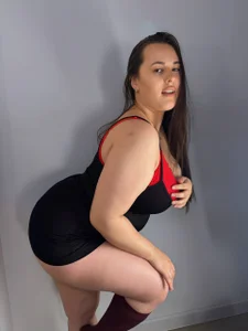 Queen_Monica_ Hot slika